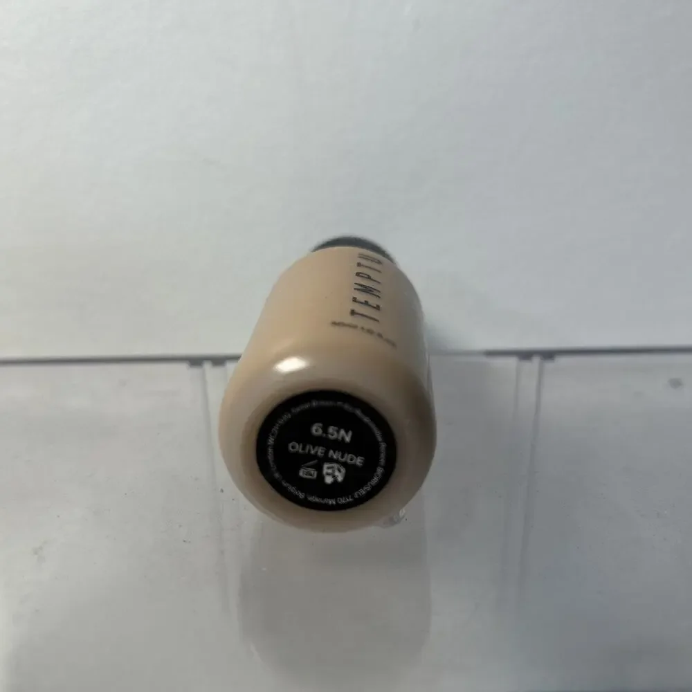 TEMPTU Perfect Canvas Hydra Lock Airbrush Foundation - Olive Nude 6.5 Not Sealed